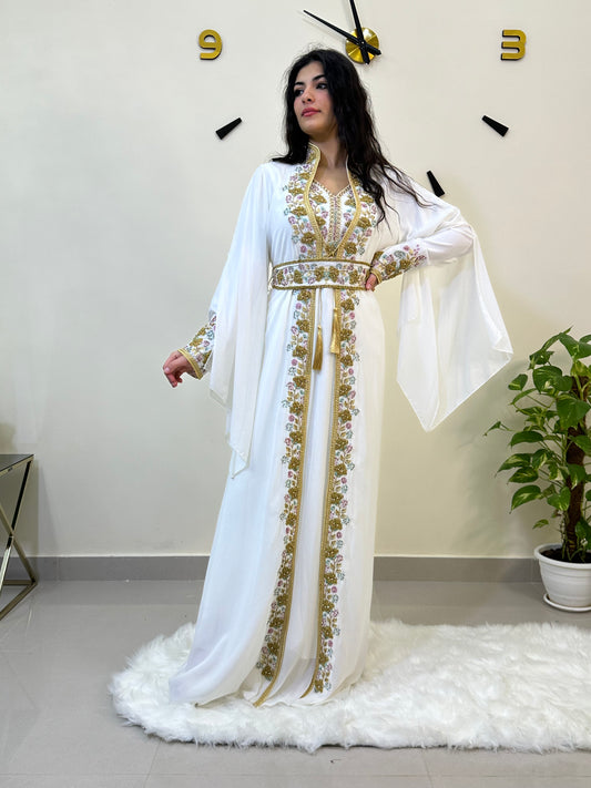 Embellished Three-pieces Kaftan Dress &  jacket with Belt - قفطان مطرز من 3 قطع - White